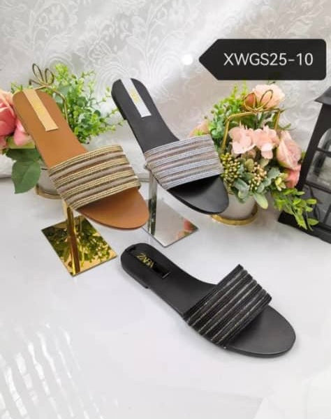 ZARA SLIPPERS