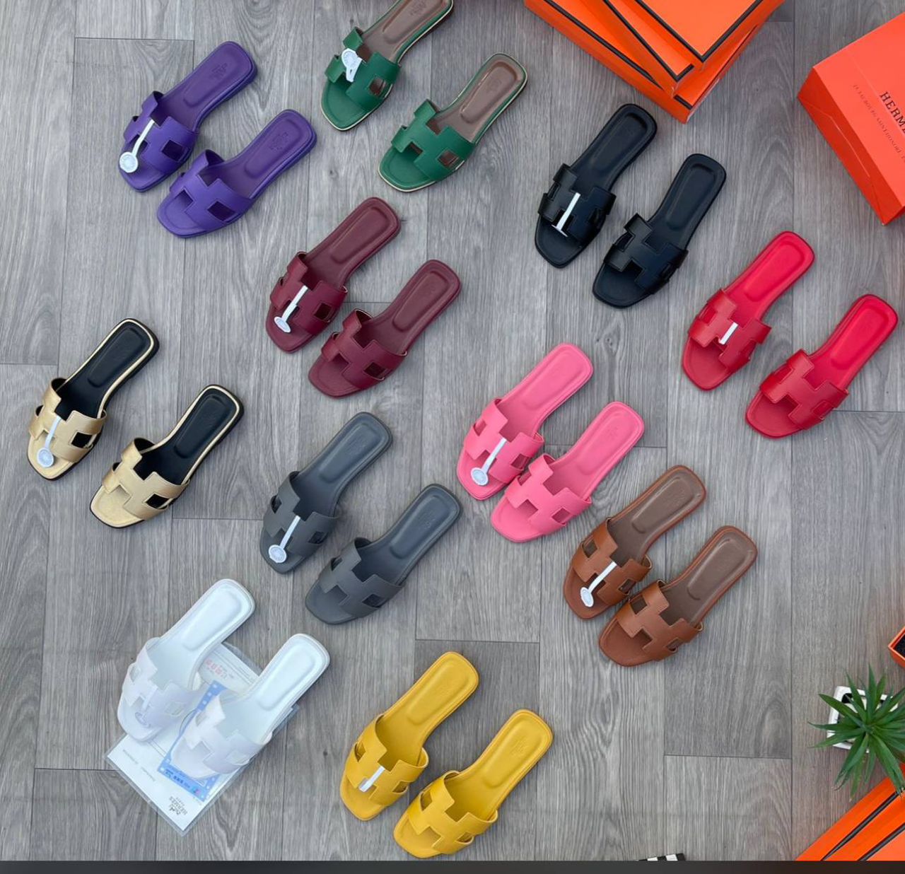 Hermes slippers