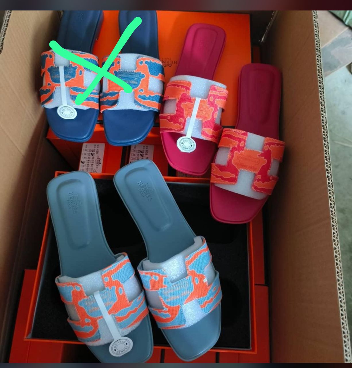 Hermes slides
